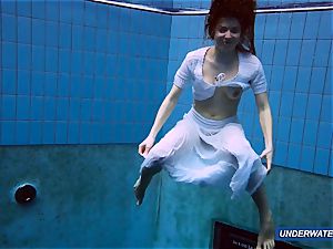 epic unshaved underwatershow by Marketa